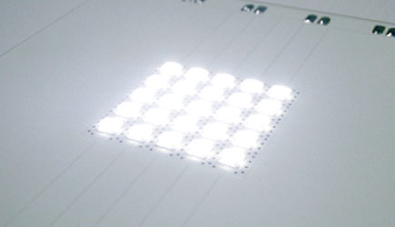 Photo: High Thermal Conductivity / High Gloss Resist PCB